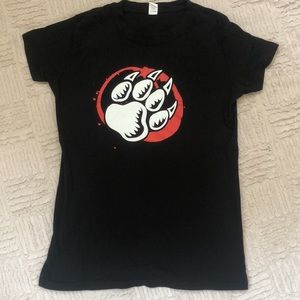 The Winery Dogs Ladies Paw Print t-shirt Medium